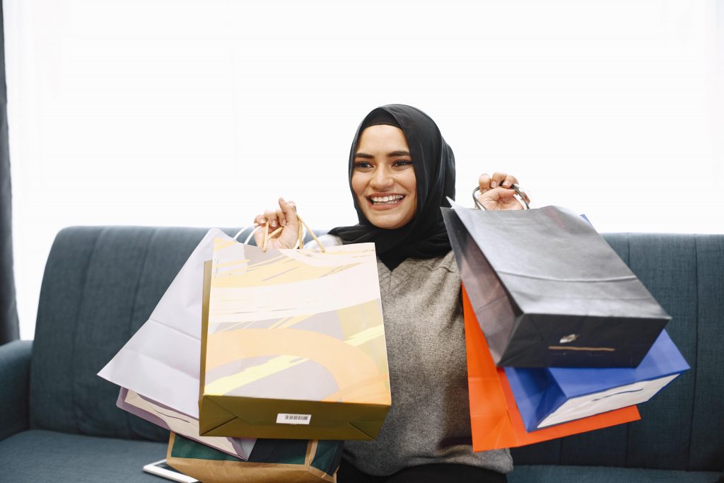 Challenges Faced By Traditional Retailers In Going Digital